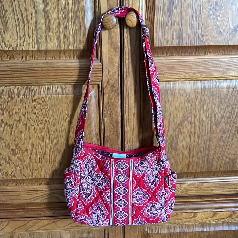 Vera Bradley Stylish Red Patterned Women's Bag